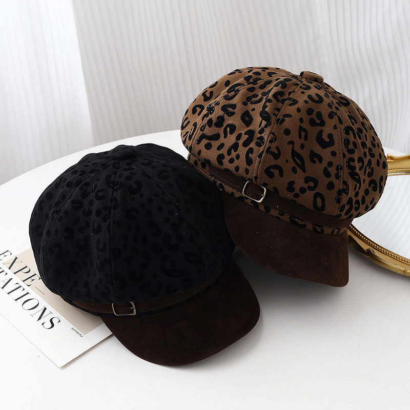 Retro Beret z Szerokim Rondem  – Vintage Fashion Hats recenzja i cena