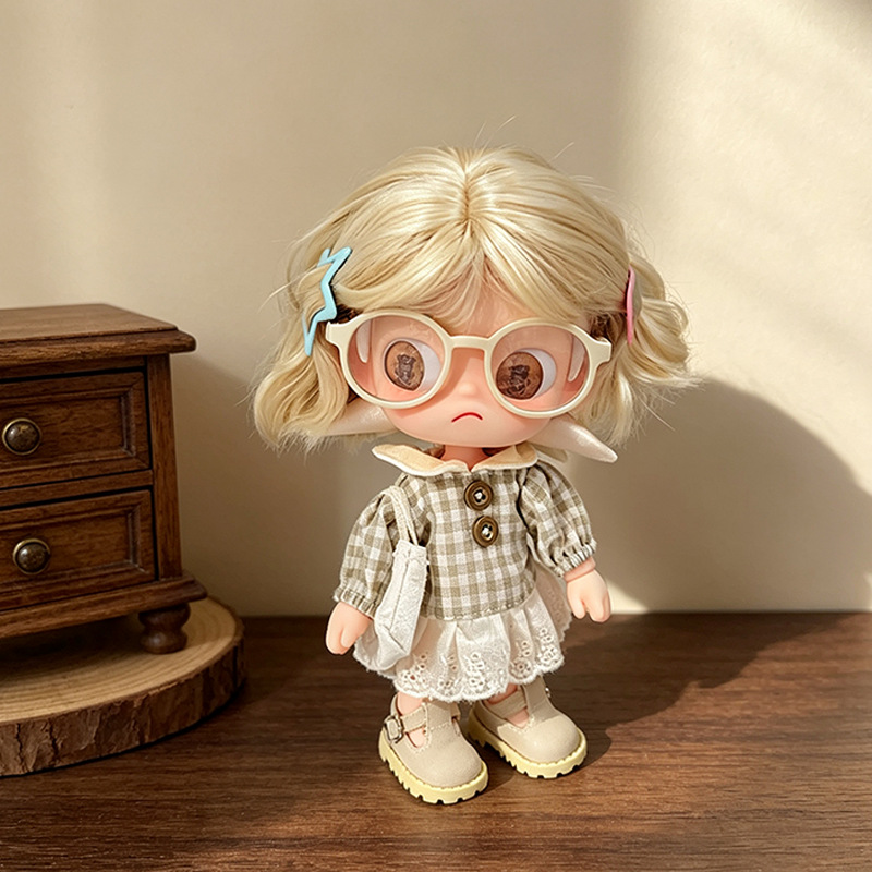 Sukienka dla lalki w stylu vin – Vintage Fashion Dolls recenzja i cena