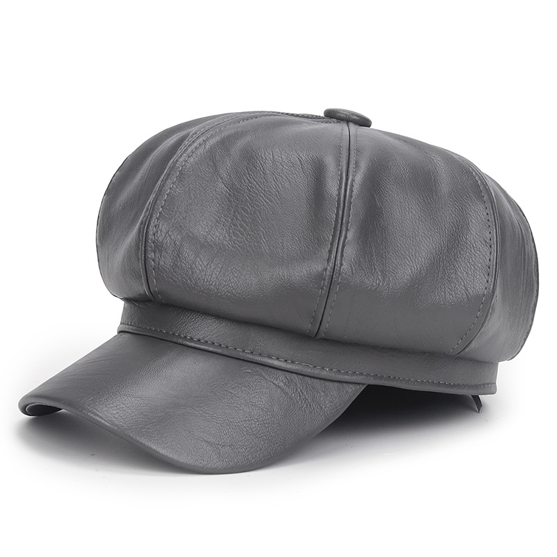 Zimowa czarna czapka z ekoskór – Vintage Fashion Hats recenzja i cena
