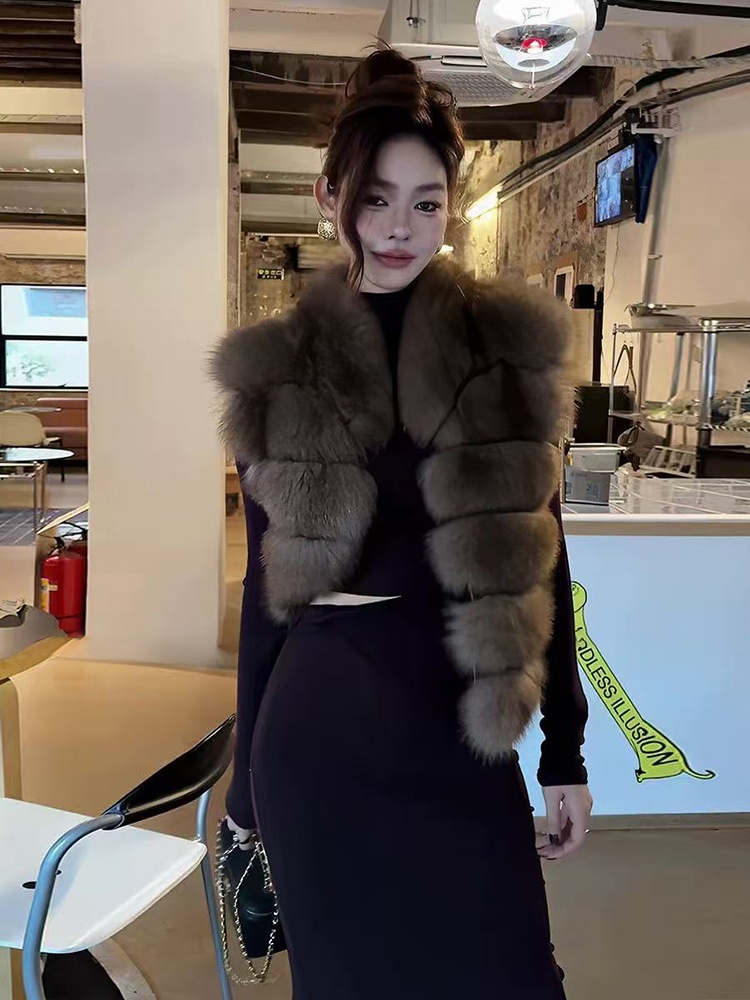 Ekologiczna pluszowa kurtka da – Vintage Fashion Years recenzja i cena